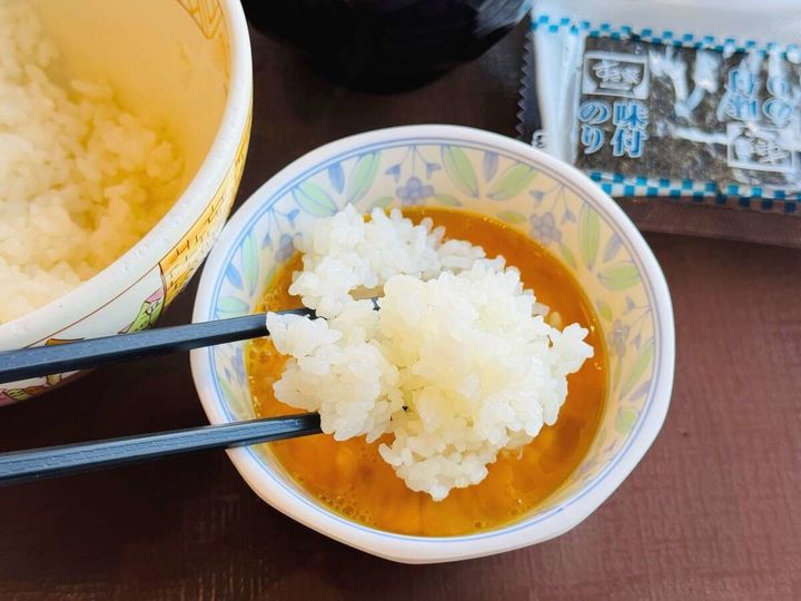 すき家おすすめモーニングメニュー「たまかけ朝食」