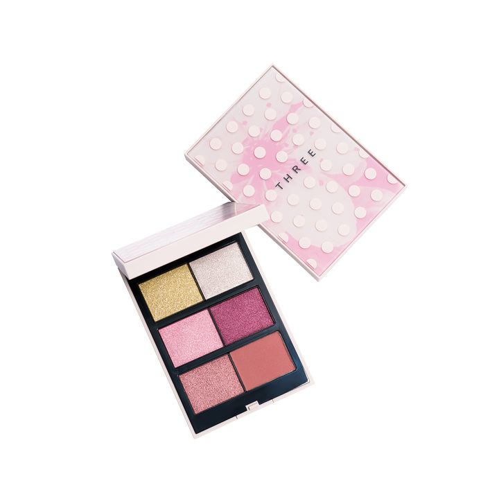 THREE ジュビリーコレクション パレット 2025 BLOSSOM BLIZZARD