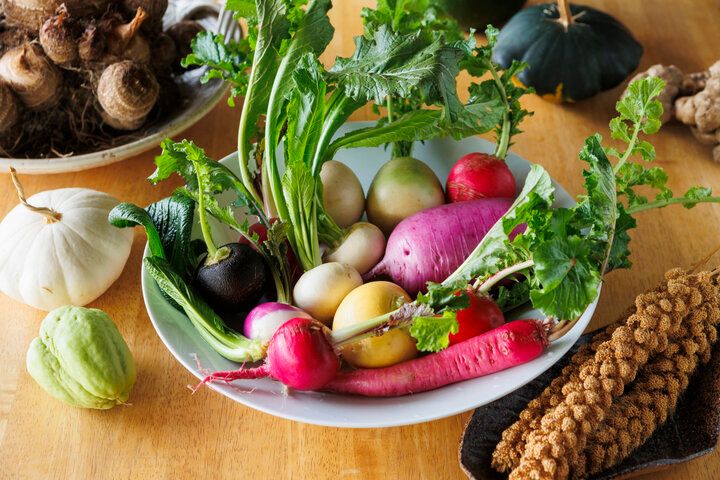 奈良の農家レストラン「清澄の里 粟」で、大和伝統野菜たっぷりのランチを♪