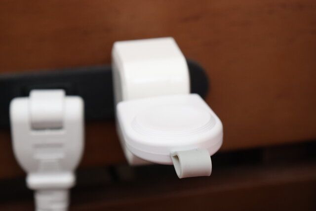 ダイソーのお手軽なウォッチチャージャー（WH）