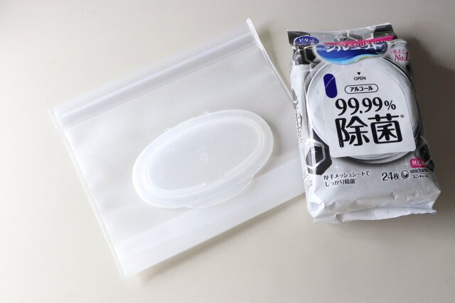 セリア フタ付きウェットシートケース クリア S ウェットティッシュ