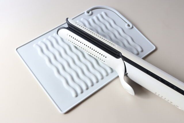 セリア 4576 ヘアアイロン用カバー シリコーンタイプ