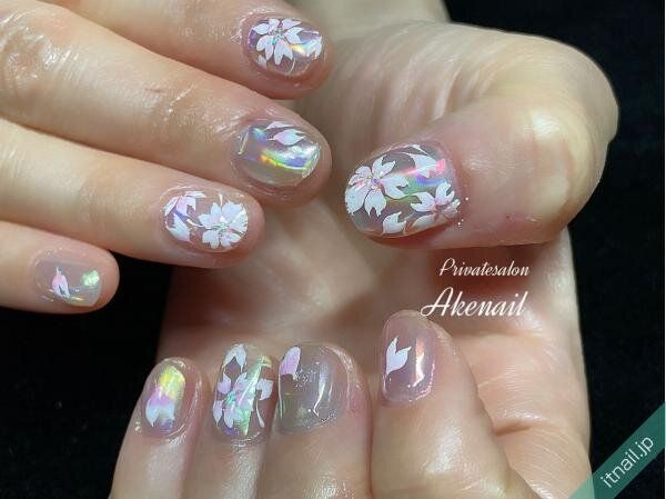 Private salon Ake nailが投稿したネイルデザイン [photoid:I0095779] via Itnail Design (747559)