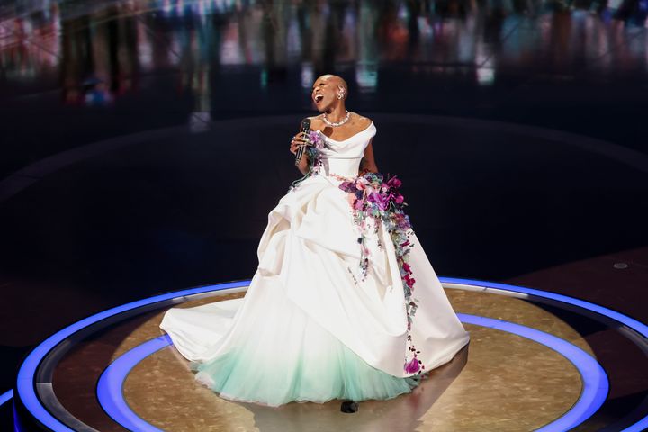 シンシア・エリヴォ