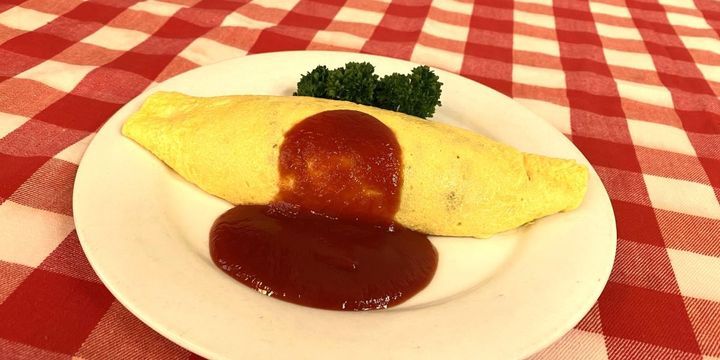 「明治誕生オムライス」2800円