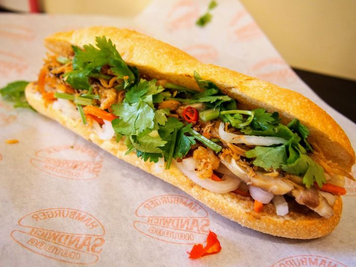 「バインミーバーバー」800円