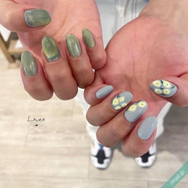 LAURA POMPONNEEが投稿したネイルデザイン [photoid:I0128922] via Itnail Design (747722)