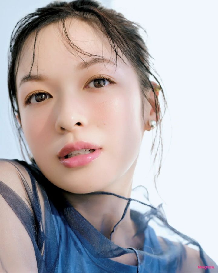 お洒落度を上げるならツヤピンクリップ一択！ 透明感高まるメイクテクを伝授