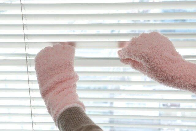 ダイソー マイクロファイバーお掃除手袋