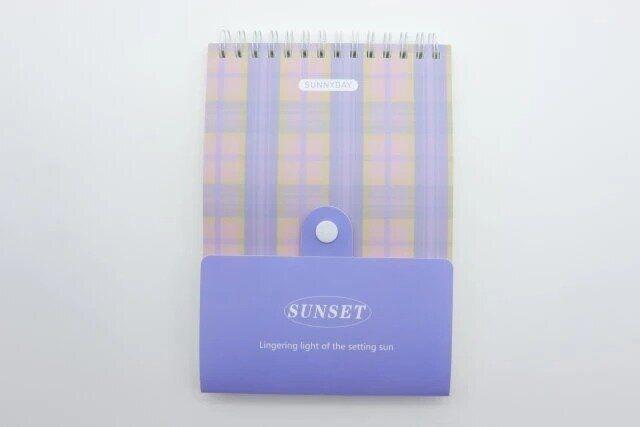 ダイソー スタンドリングノート（B6、40枚） パッケージ