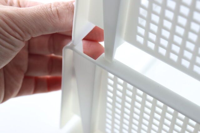 積み重ねられる収納トレー（ロング） 差し込み