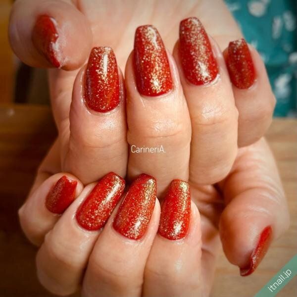 Carineriaが投稿したネイルデザイン [photoid:I0130192] via Itnail Design (747771)