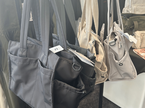 【ワークマン】多機能で便利！ファミリーキャンプが快適に過ごせるバッグ＆リュック3選！