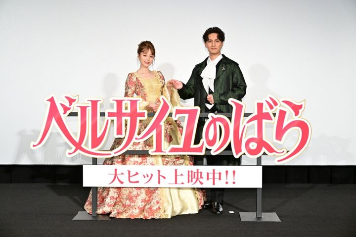 『ベルばら』ワールドに酔いしれる！ 平野綾と加藤和樹が圧巻の歌唱力を披露