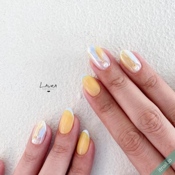 LAURA POMPONNEEが投稿したネイルデザイン [photoid:I0103809] via Itnail Design (747789)