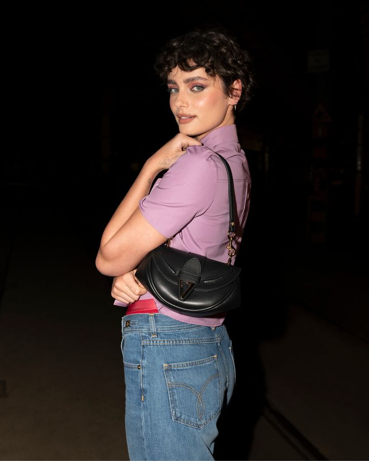 VERSACE FALL-WINTER 2025 -Taylor Hill.jpg