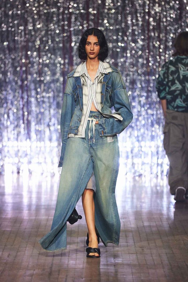 画像: Maison MIHARA YASUHIRO 2025年春夏コレクション 出典：メゾン ミハラヤスヒロ