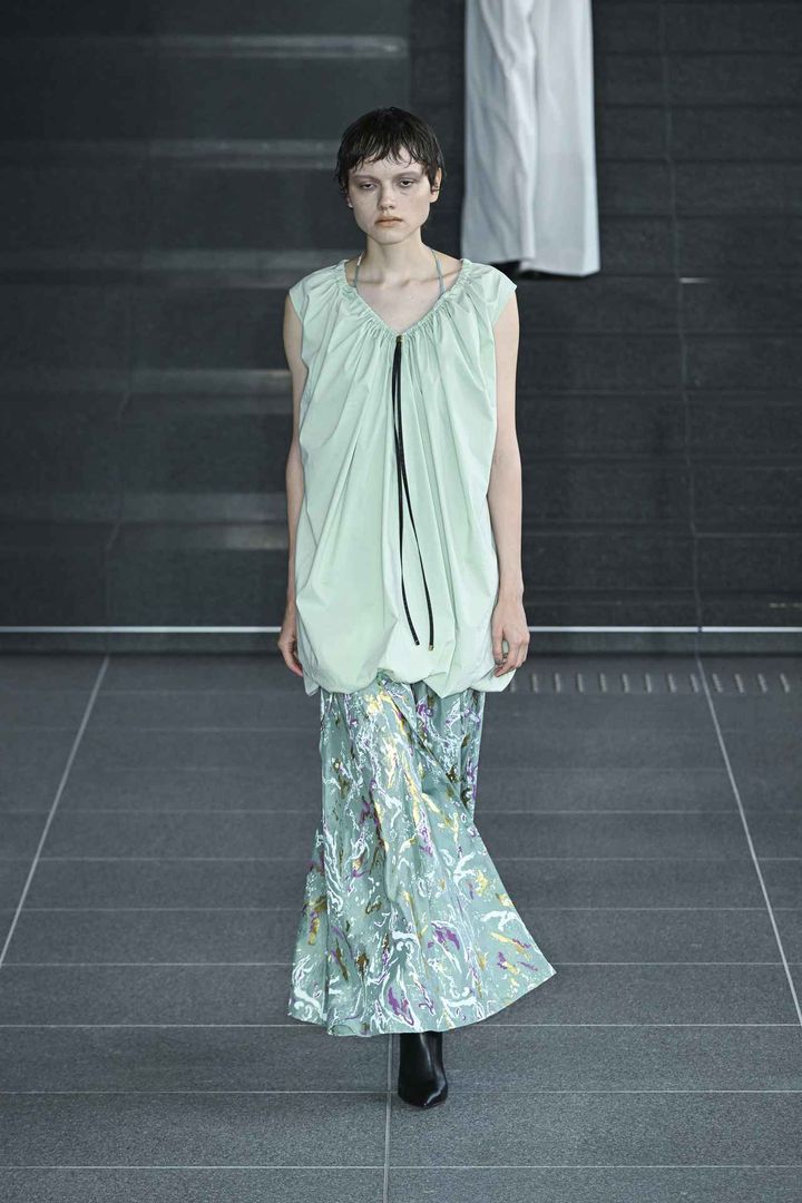 画像: MURRAL 2025年春夏コレクション 出典：ミューラル