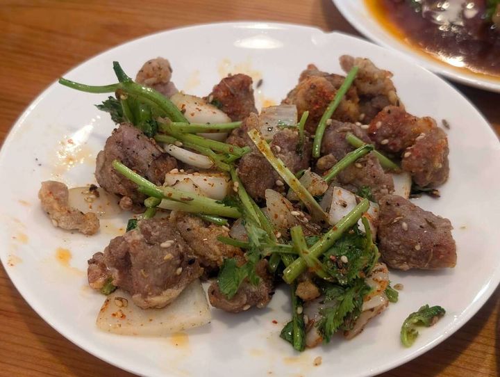 『ジンギスカンバル まーさん』