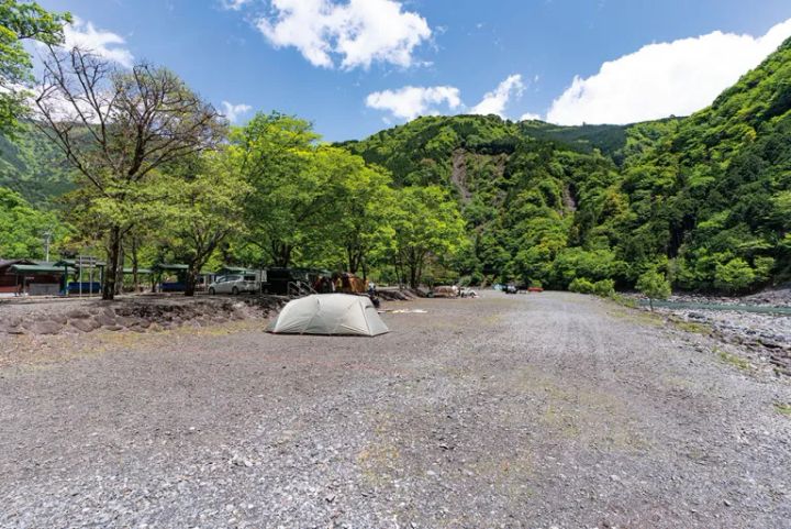 天然温泉に入れる！冬キャンプに絶対に行きたいキャンプ場18選【静岡県】