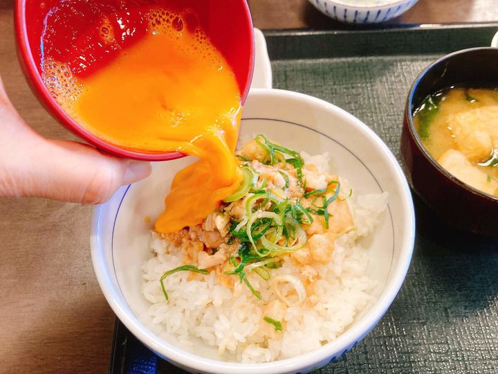 【なか卯】でマツコ流・たまごかけごはんを食べてきた
