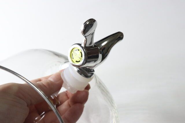 ドリンクディスペンサー（レバー式、4L） レバー