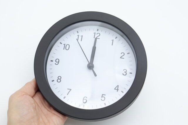 ダイソー 掛け時計 Casual mono