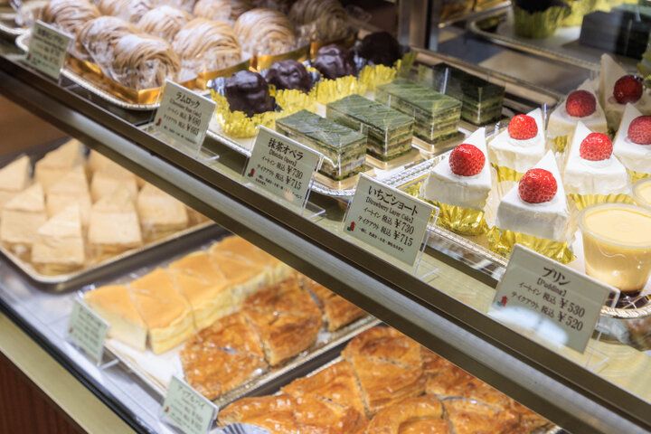 リニューアルした京都のレトロ喫茶「イノダコーヒ 三条店」で、ここだけの限定メニューを♪