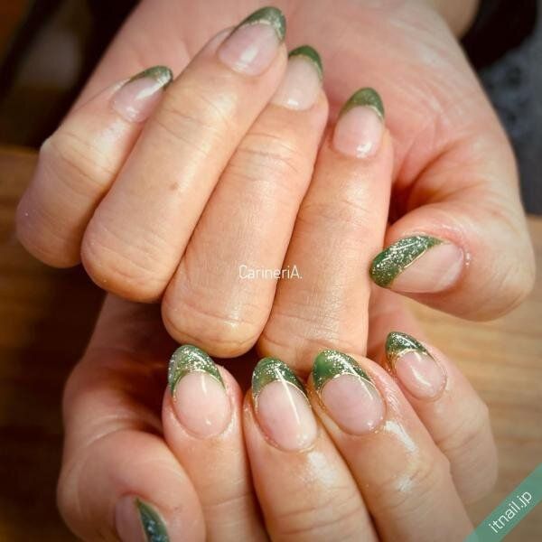 Carineriaが投稿したネイルデザイン [photoid:I0130200] via Itnail Design (747859)