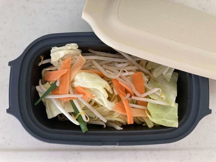 3COINS「《1台6役》電子レンジ調理器／KITINTO」