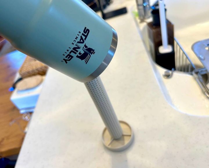 3COINS（スリーコインズ）の「スピーディーボトルドライヤー」