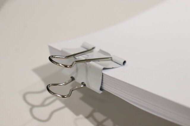 ダイソー 軽い力でラクラク開けるダブルクリップ 6個入 使用例 150枚