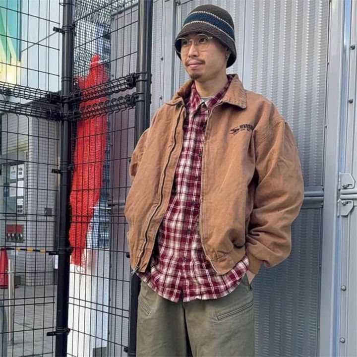 【SNAP】ダックジャケットとネルチェックシャツを合わせたアウトドアコーデ！ 山本恭真さん