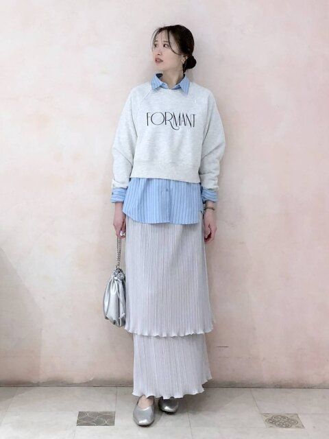 春色スウェットコーデ1