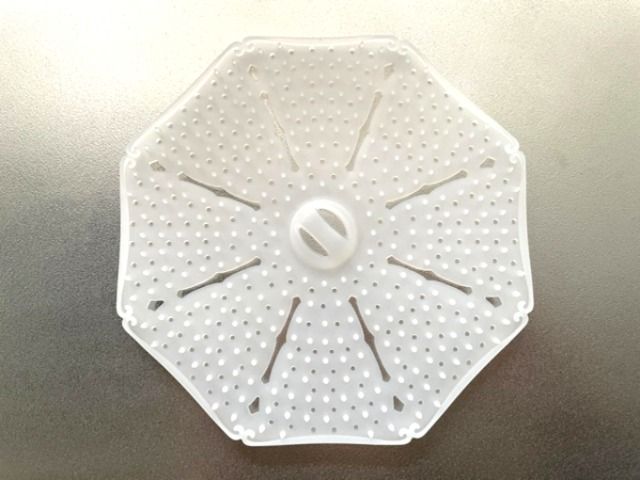 ダイソー シリコン あく取り落とし蓋 