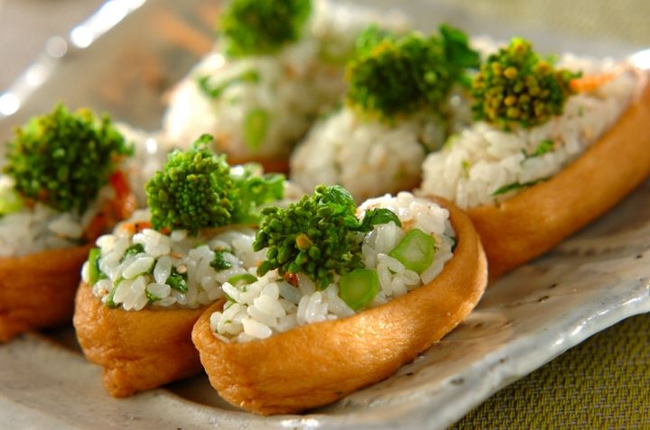 菜の花と干しエビのいなり寿司