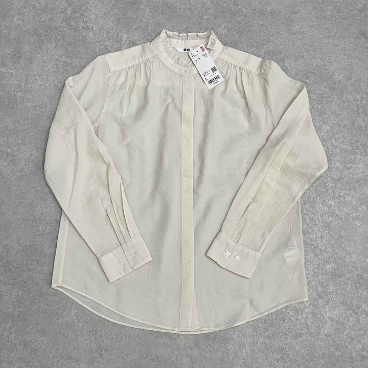 画像: フリルネックが可愛い！