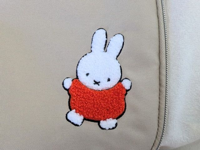 ミッフィー圧縮収納ポーチ刺繡