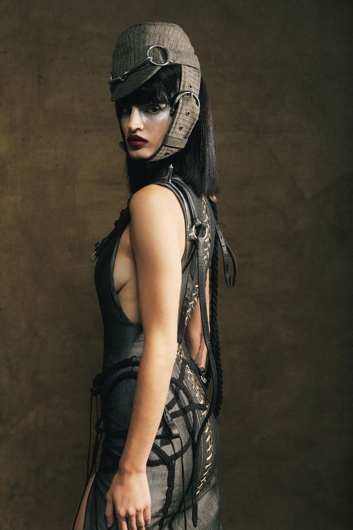 Photo_ Shauna Summers Photographer Assistant: Julia Goodwin Makeup: Leana Ardeleanu Makeup Assistant: Caroline Raick Hair: Tina Pachta Hair Assistant: Mickael Ambrosino Fashion Assistants: Maria, Grace Post production: @studiogessner, @isabell.drauz