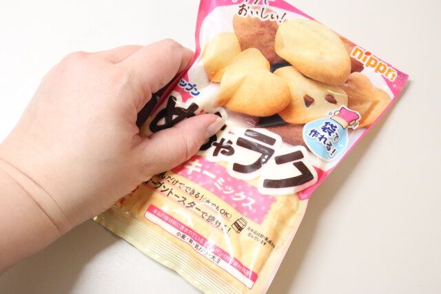 めちゃラククッキーミックス 揉む