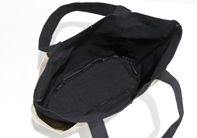 スヌーピー生誕記念の特別なトートバッグ メイン収納