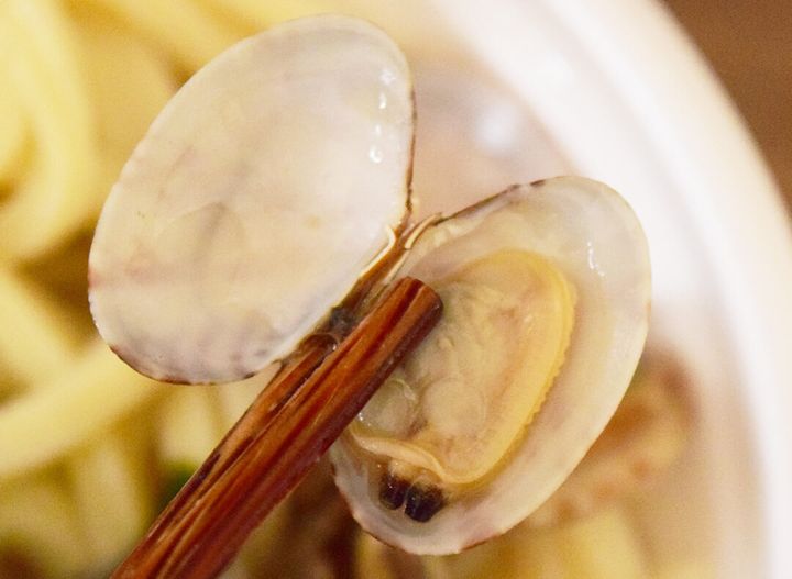 丸亀製麺「山盛りあさりうどん（並盛）」