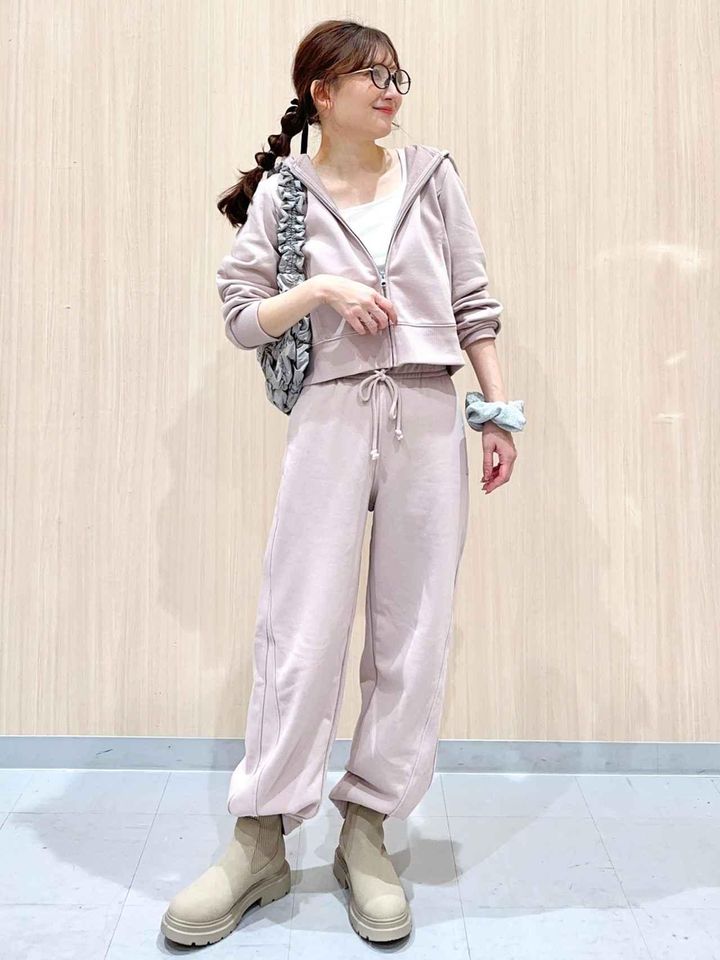 画像2: 出典：GU