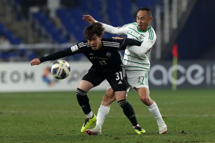 「特別なクラブ」との対戦に挑んだJ1クラブの元日本代表MF、古巣に敗戦も今後に手ごたえ