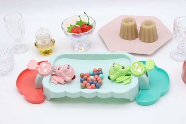 ダイソー 豆を食べるカエルゲーム ボードゲーム パーティーゲーム