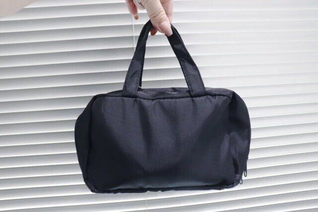 ダイソー 化粧ポーチ 収納