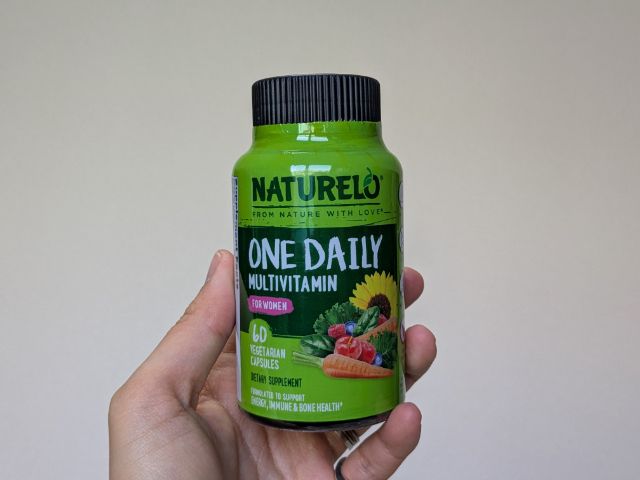 マルチビタミンサプリ