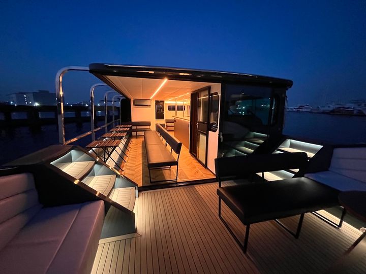 BARスタイルプランで使用する「WATERWAYSⅢ」