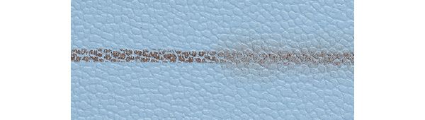 ふわっと色が薄く広がっていく印象。塗った直後ならぼかしやすい