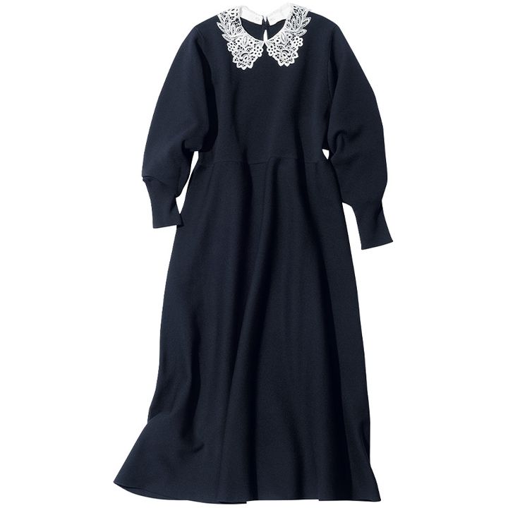 ニット素材で着心地楽ちんなグリーンレーベル リラクシングのネイビーワンピ